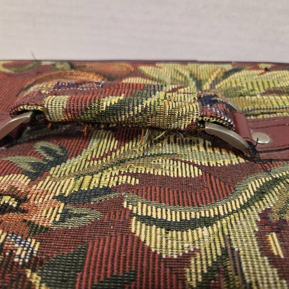 Vintage Tapestry Makeup Bag - Picture 5 of 14